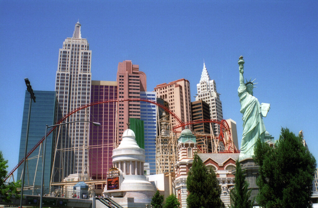 Top Tourist Attractions You Must Visit Once in Your Life